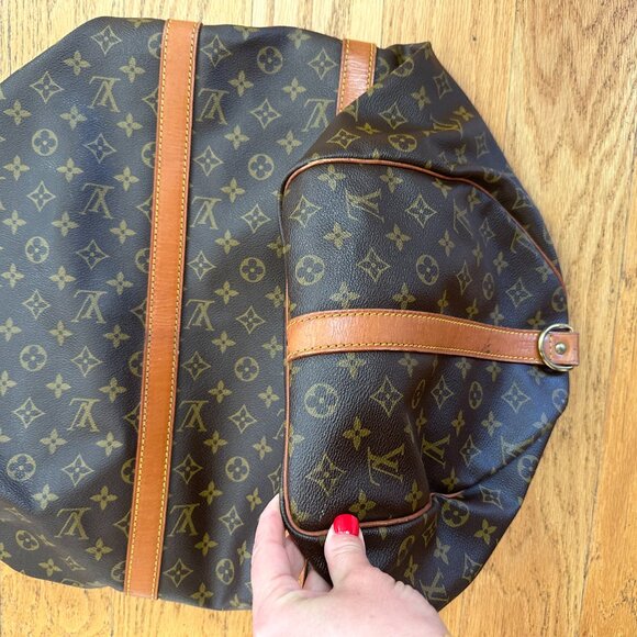 PREOWNED Authentic Louis Vuitton Keepall Bandoulière 50 (with Strap and Dustbag) - Picture 9 of 16